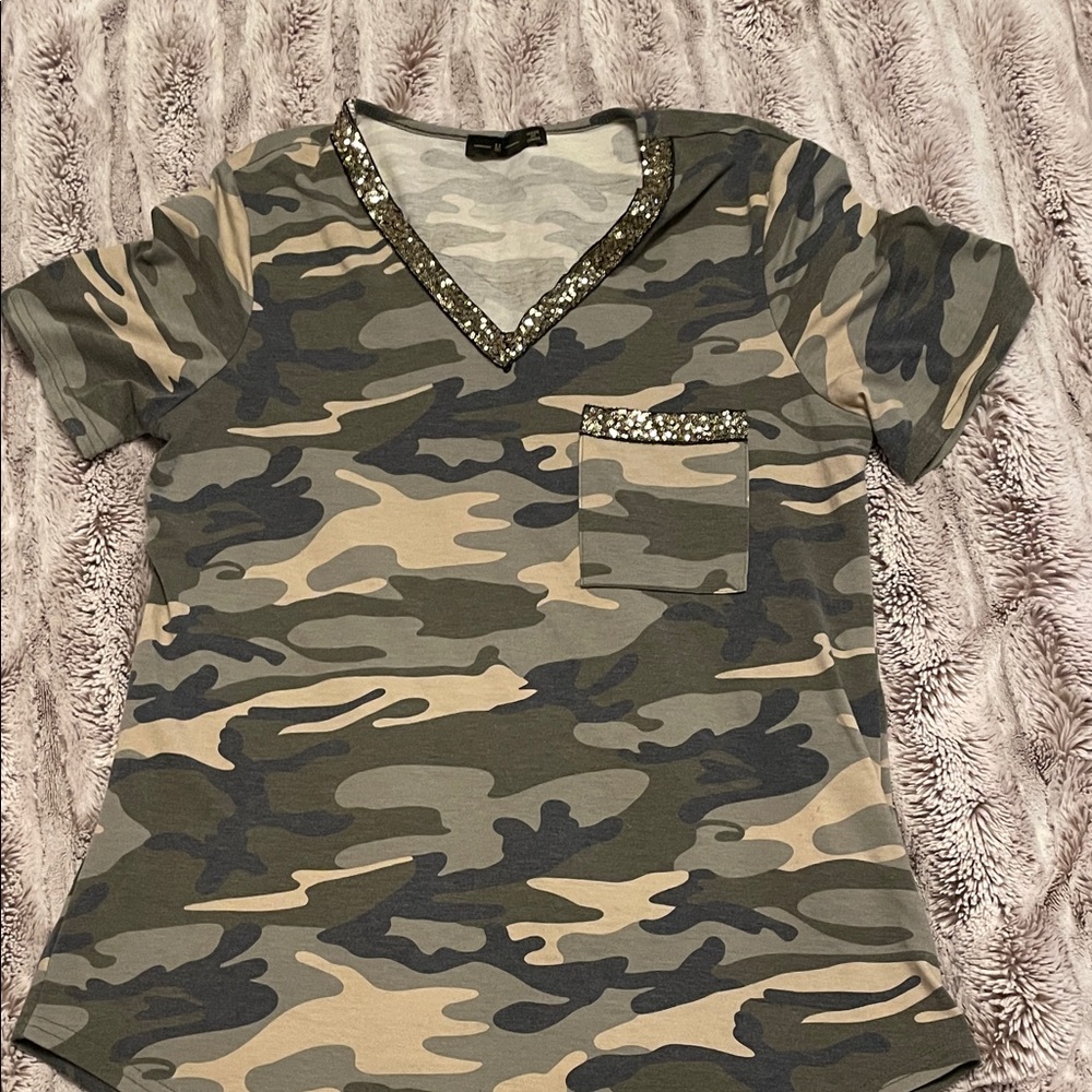 Camouflage Sequin V-Neck Women's Top
